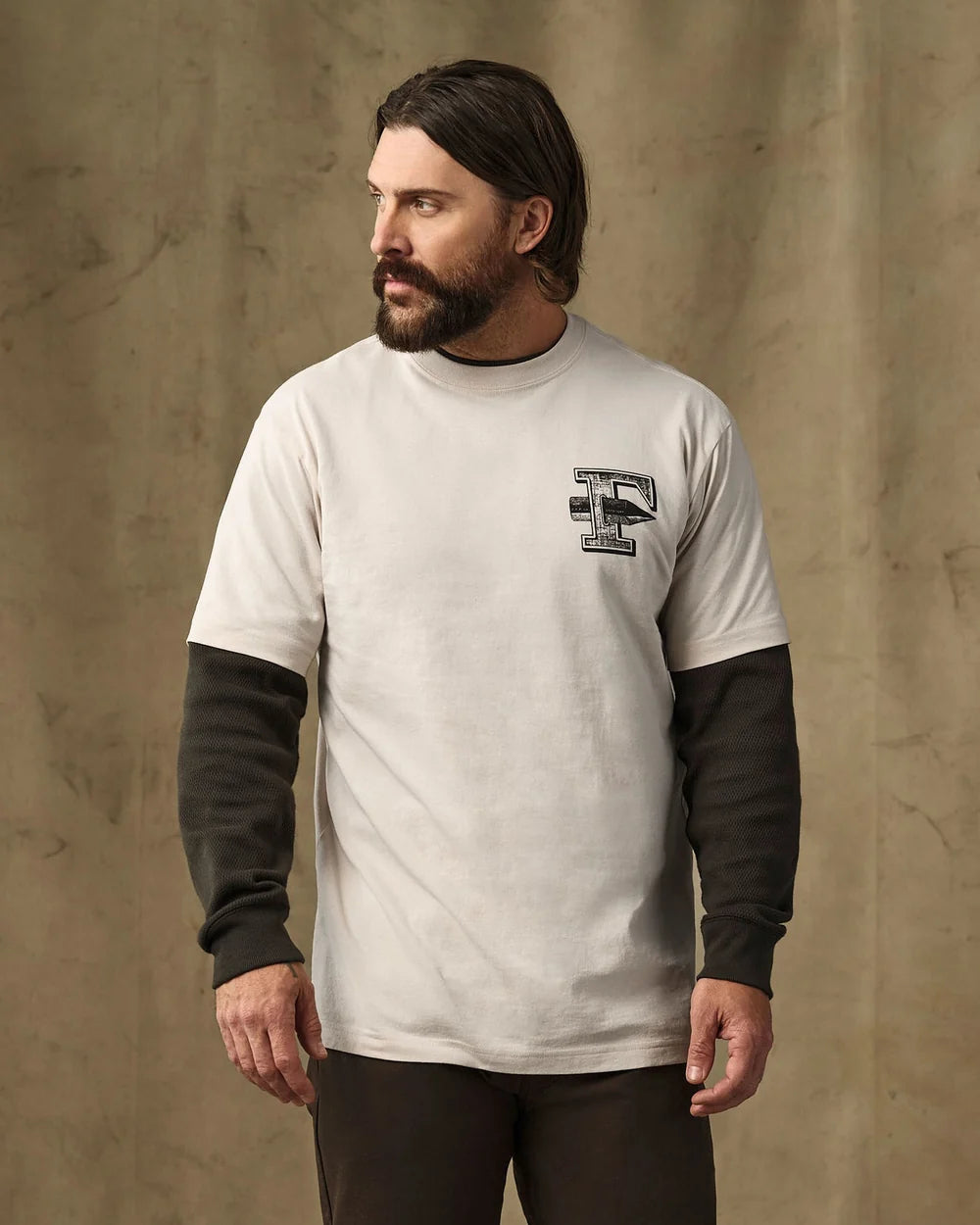 S/S Axe Graphic T-Shirt