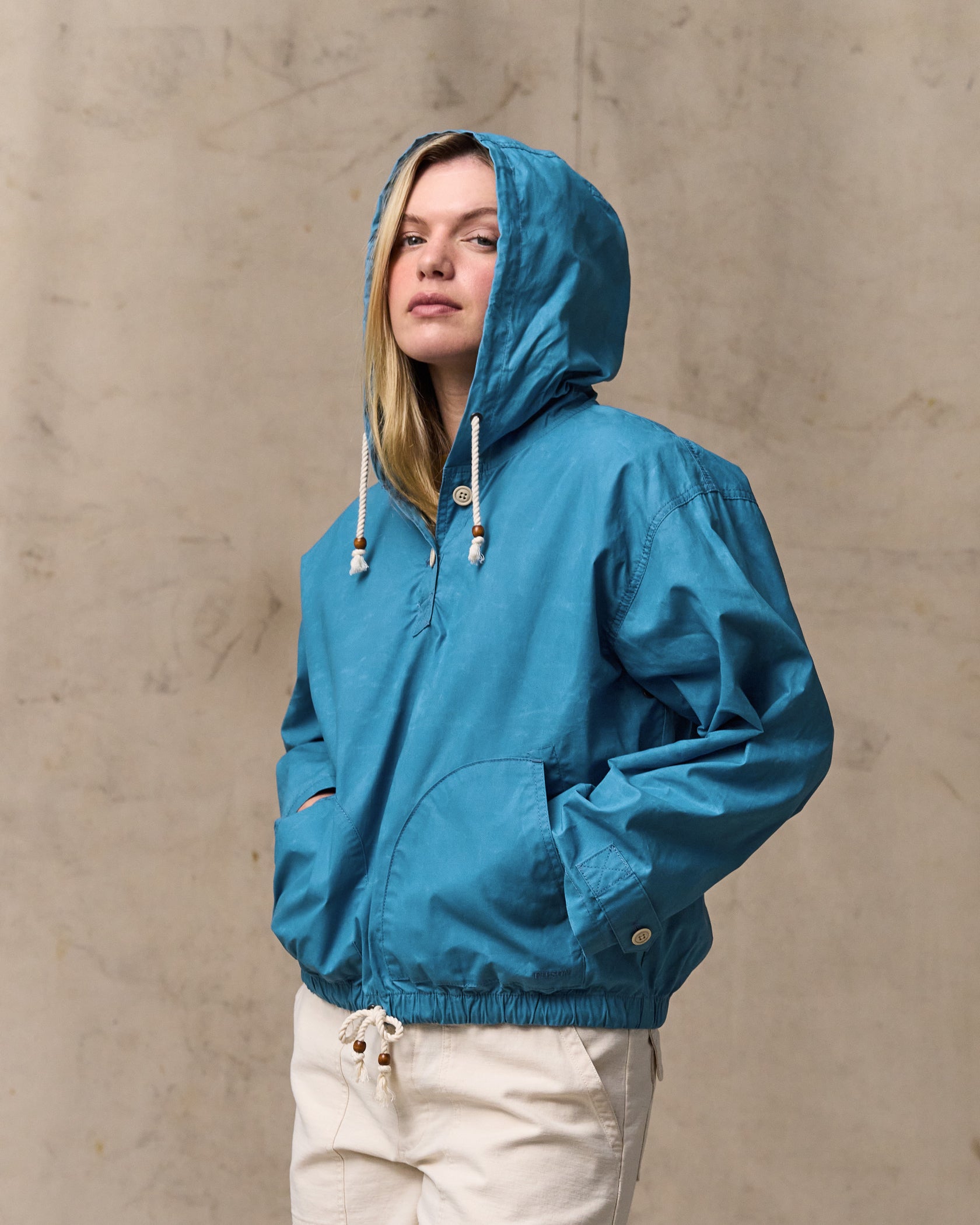 Women's Ranger Hooded Popover