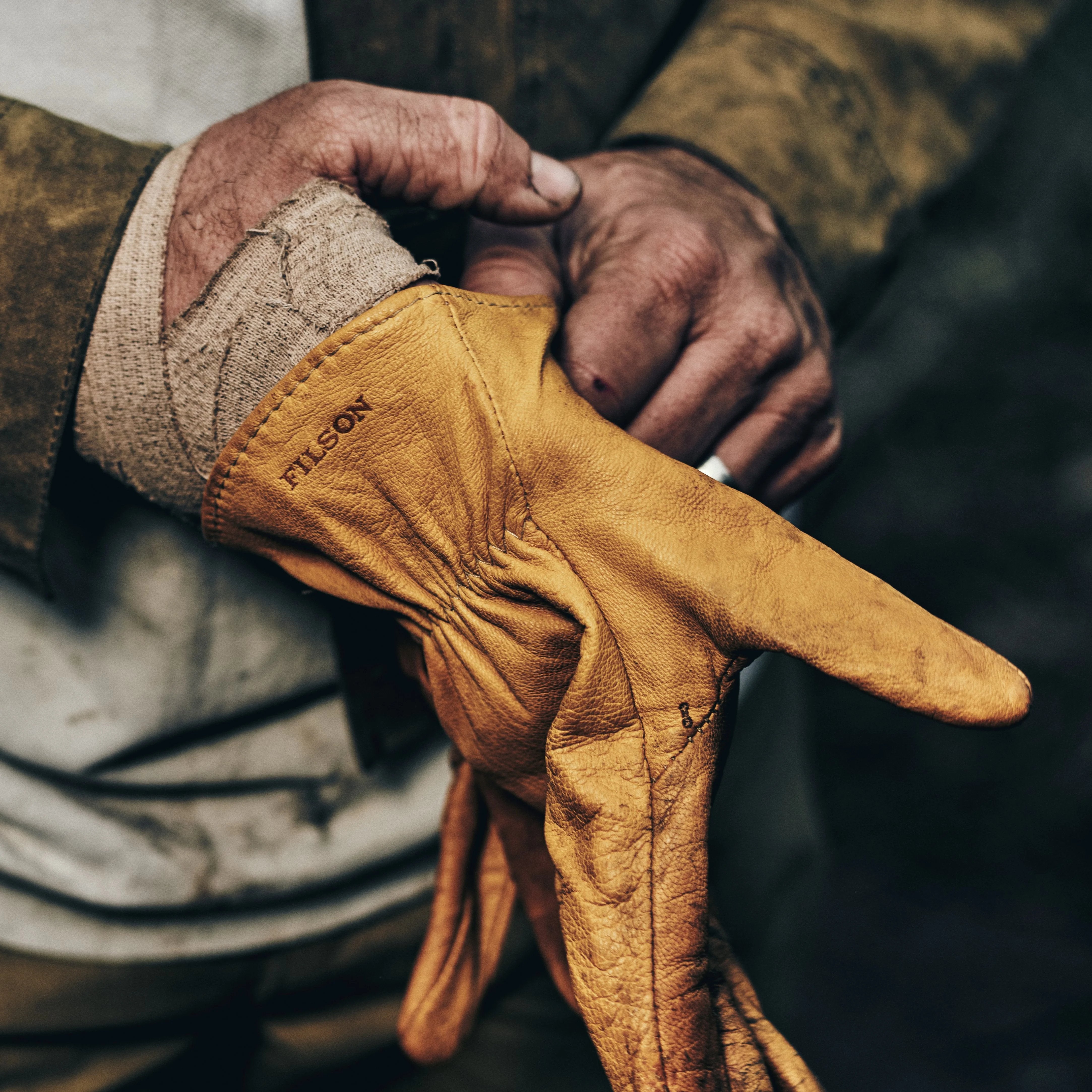 Filson Gloves