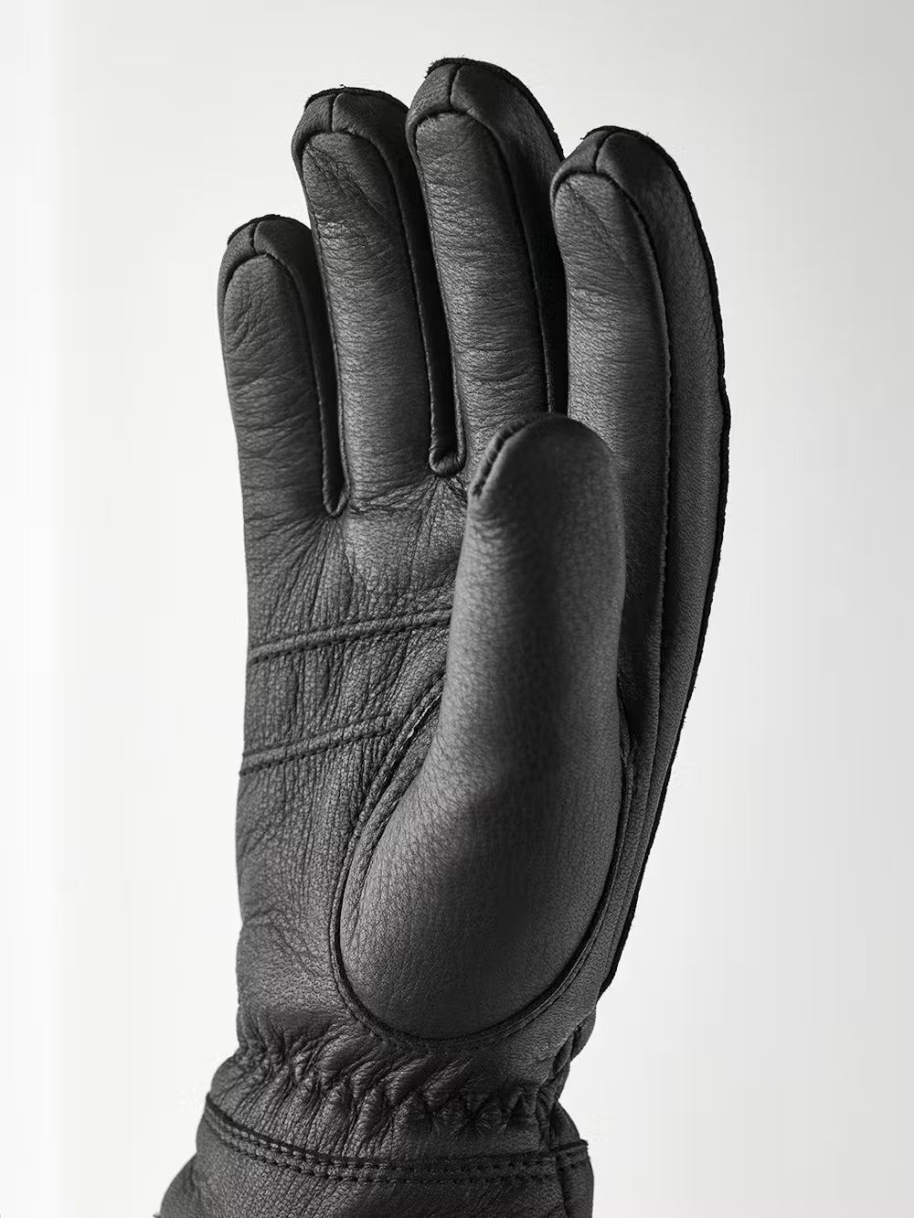 Buvika Deerskin