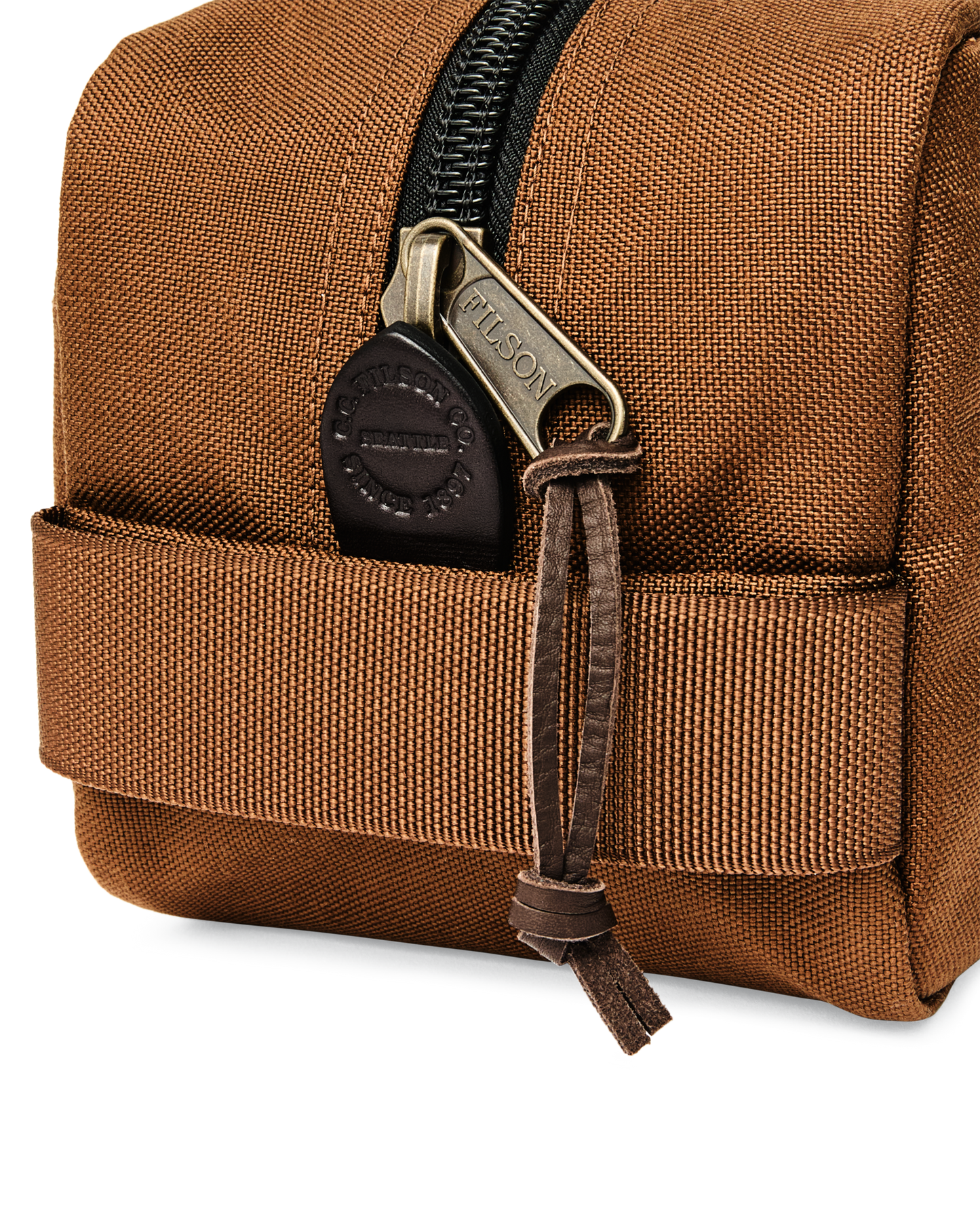 Dryden Travel Pack