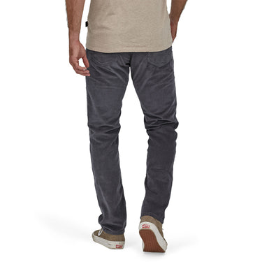 Patagonia M's Organic Cotton Corduroy Jeans - Reg