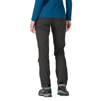 Patagonia Women's Point Peak Trail Pants - Short